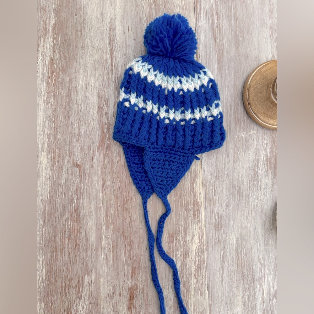 🌿👼 Vintage Handmade Knitted Children’s Beanies - Picture 3 of 5